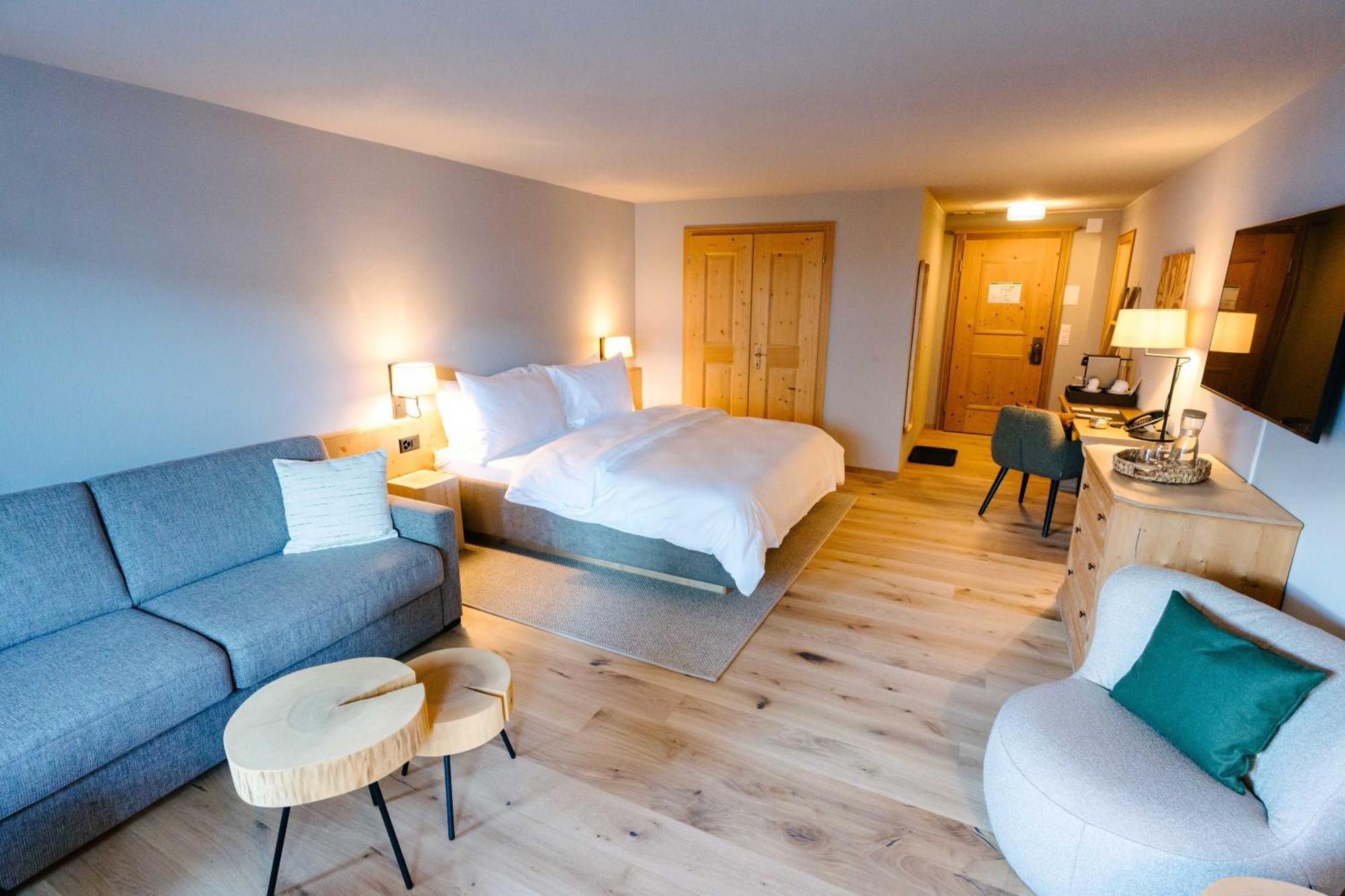 Seven Alpina Boutique Hotel Клостерс Экстерьер фото