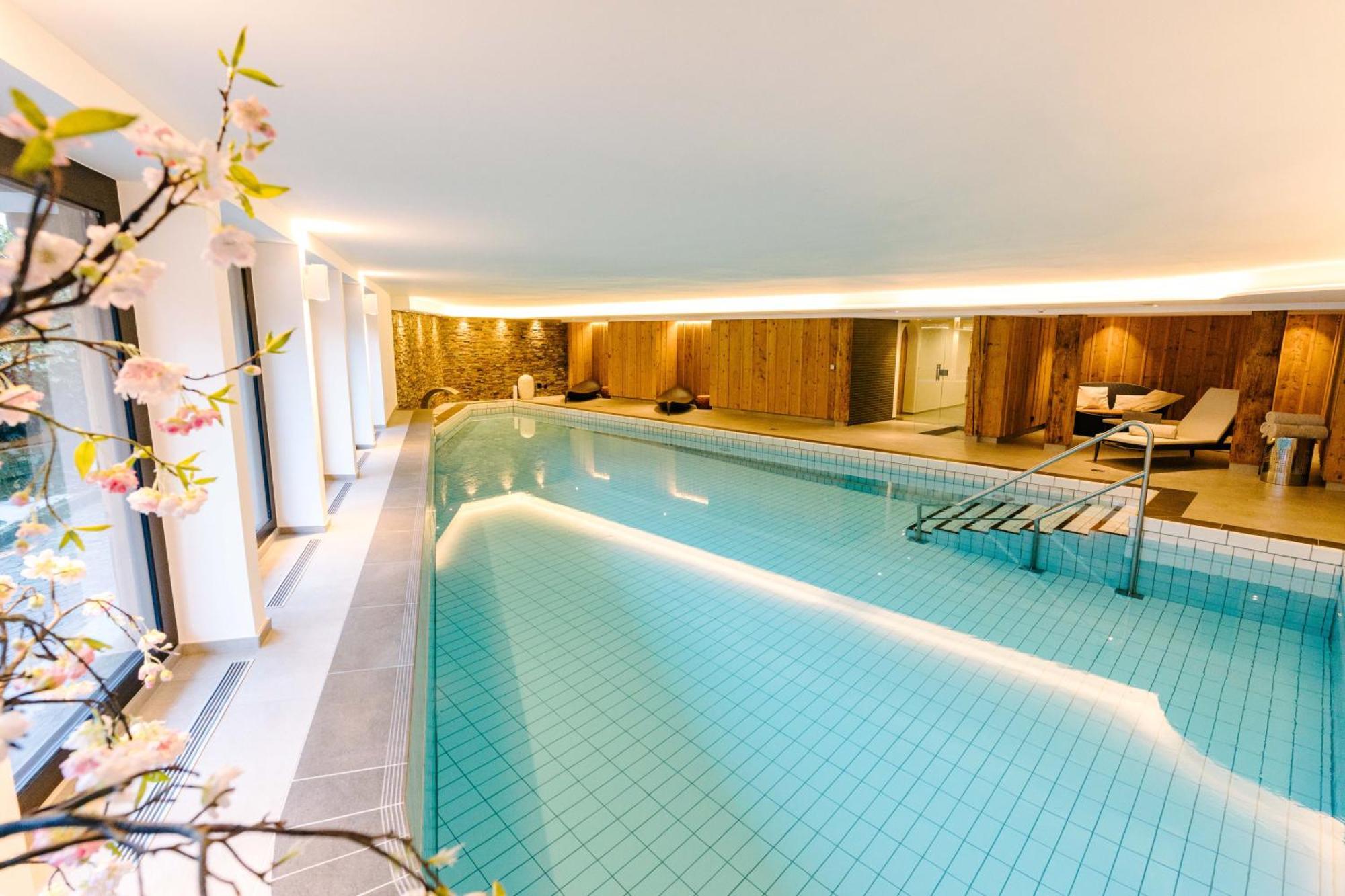 Seven Alpina Boutique Hotel Клостерс Экстерьер фото