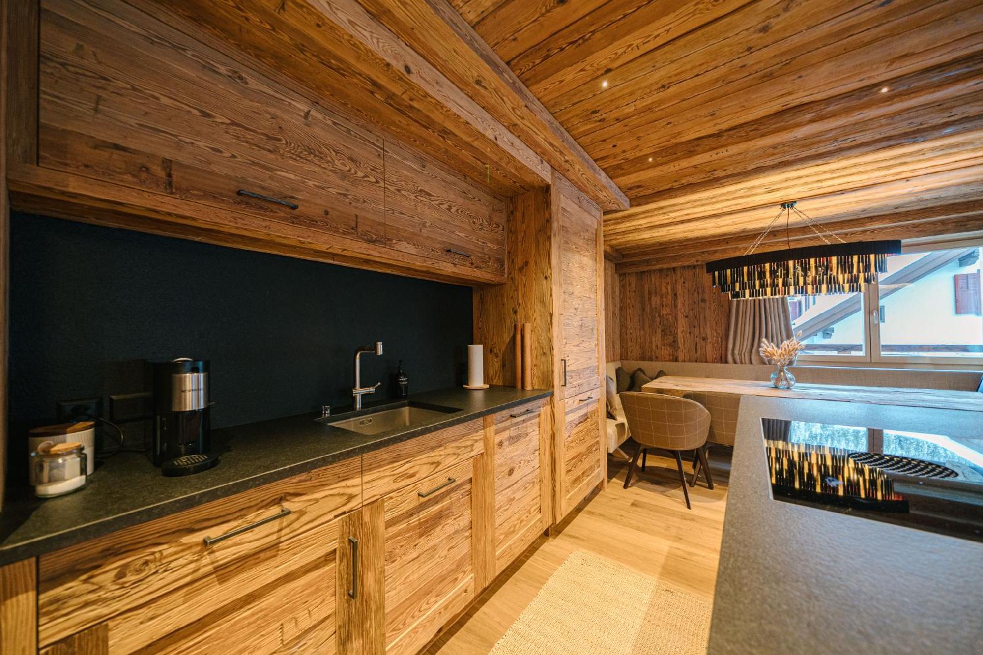 Seven Alpina Boutique Hotel Клостерс Номер фото